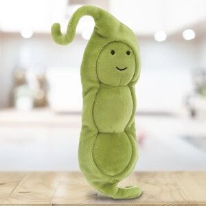 NWT Jellycat Vivacious Vegetable Pea